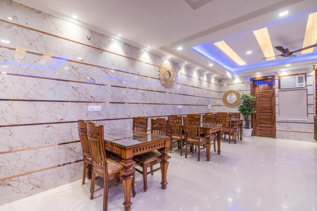 Hotel Festival Mahipalpur At Delhi Airport 新德里 外观 照片