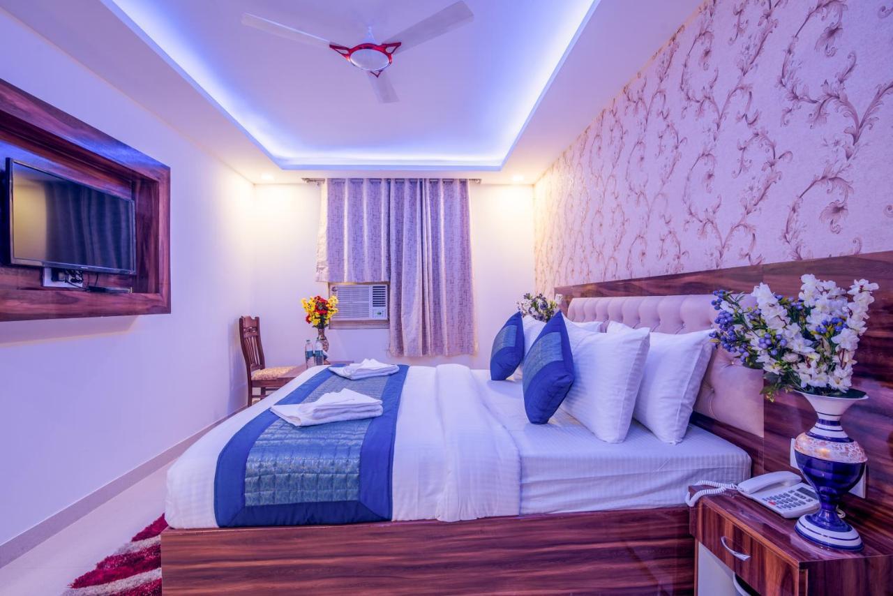 Hotel Festival Mahipalpur At Delhi Airport 新德里 外观 照片